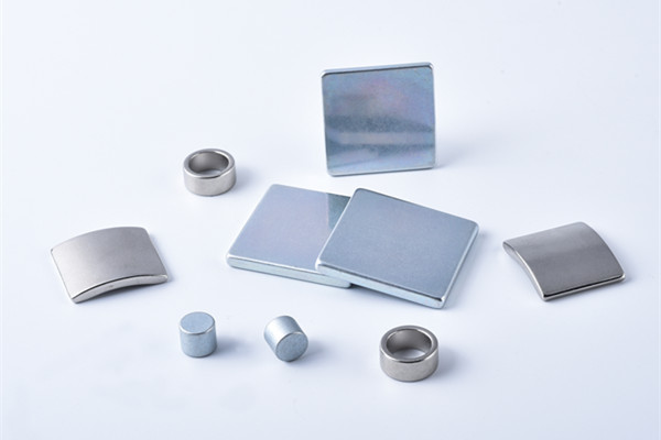 Block Magnet for Automobile